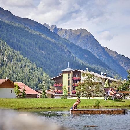 Bio Hotel Stillebach Sankt Leonhard im Pitztal Exteriör bild