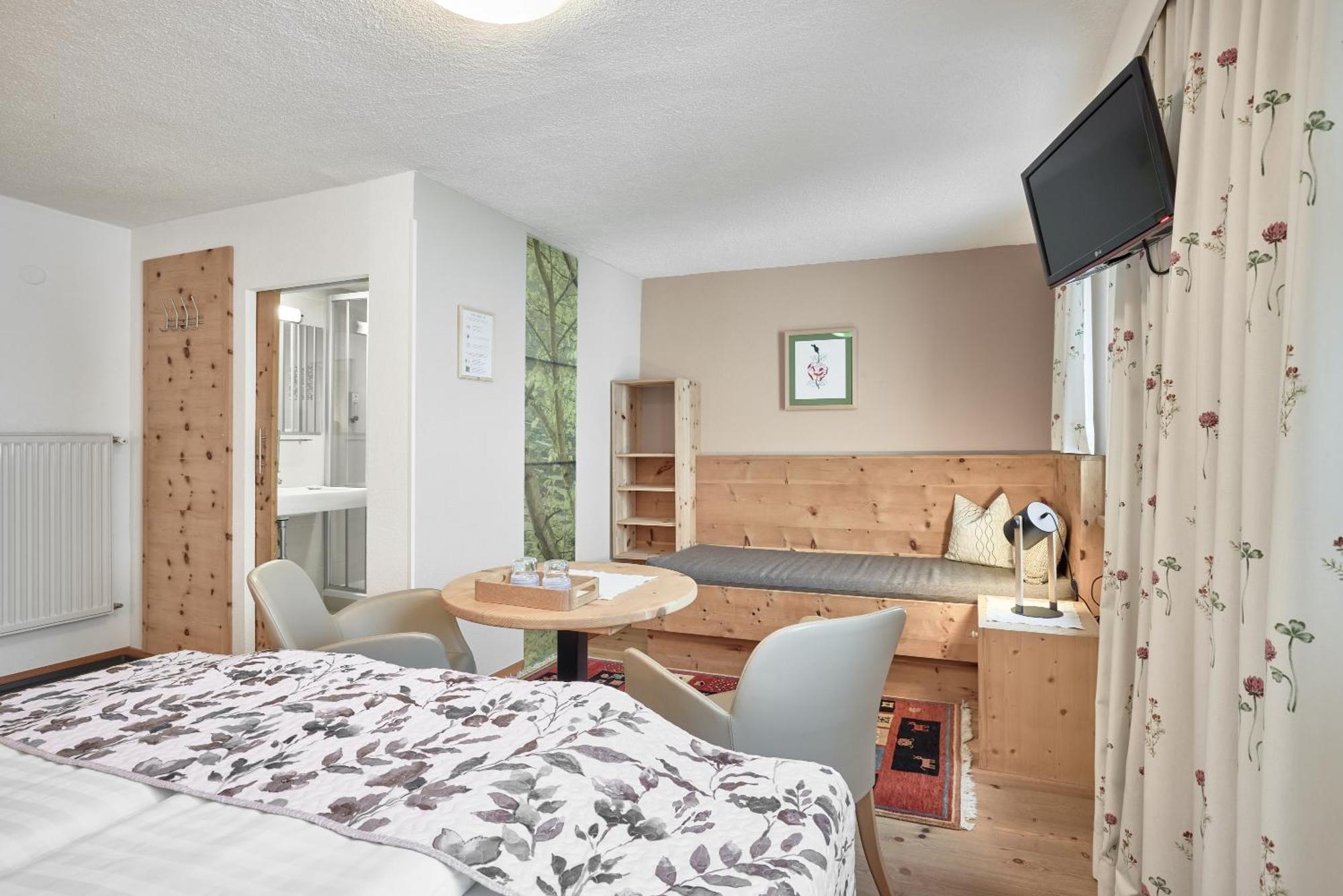 Bio Hotel Stillebach Sankt Leonhard im Pitztal Exteriör bild