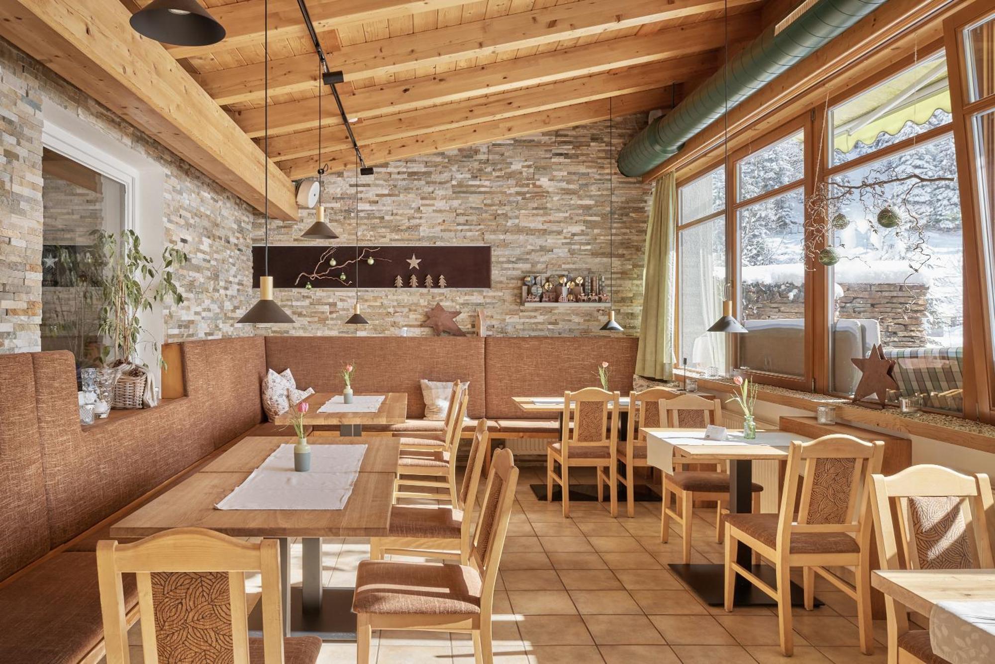 Bio Hotel Stillebach Sankt Leonhard im Pitztal Exteriör bild